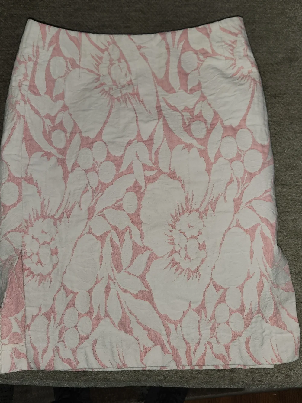 J. Crew Jacquard Pencil Skirt Floral Pink/white Size 8